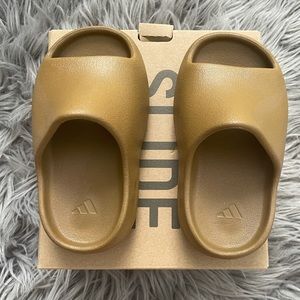 Yeezy Slide Kids